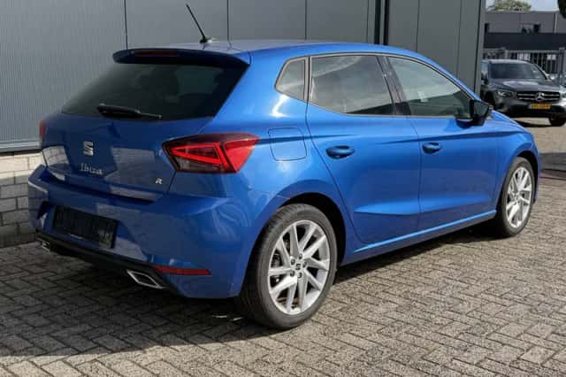 SEAT Ibiza (2025) thumbnail 2