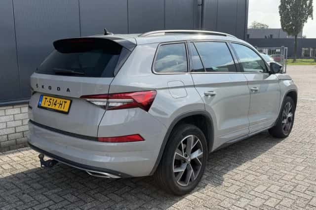 Škoda Kodiaq (2023) thumbnail 2