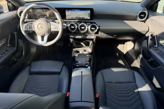Mercedes-Benz A-Klasse (2023) thumbnail 3