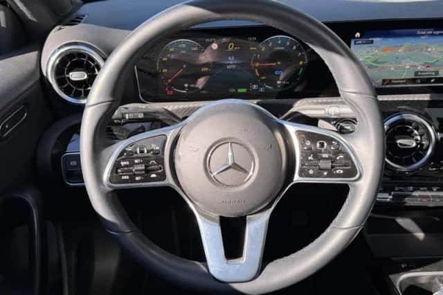 Mercedes-Benz A-Klasse (2023) thumbnail 5