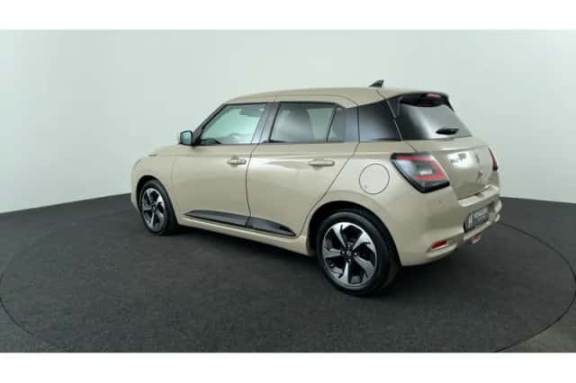 Suzuki Swift (2025) thumbnail 3