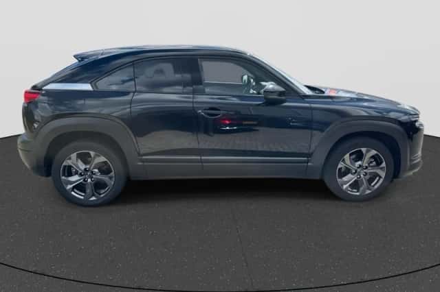 Mazda MX-30 (2021) thumbnail 6