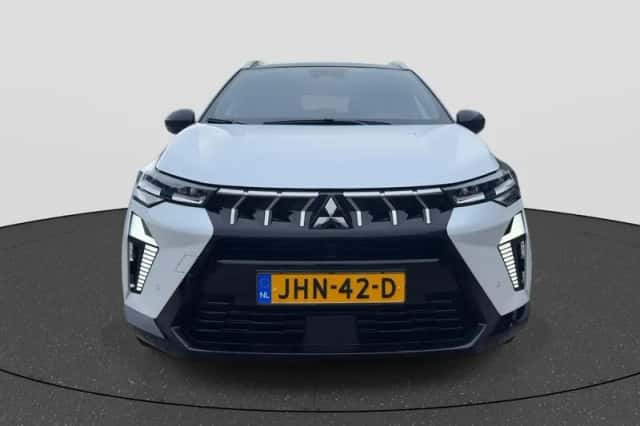 Mitsubishi ASX (2025) thumbnail 2