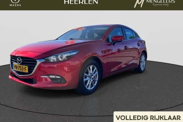 Mazda 3 (2017) thumbnail 1