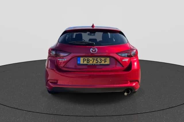 Mazda 3 (2017) thumbnail 6