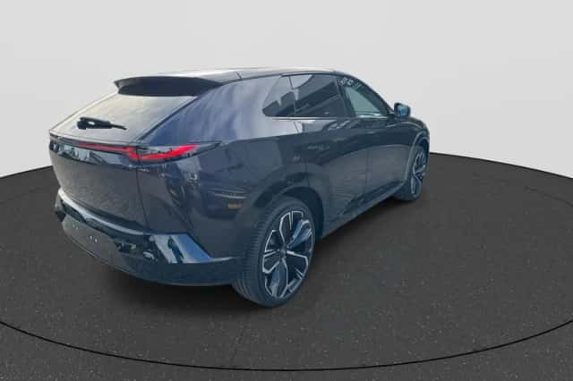 Mazda CX-6e (2026) thumbnail 5