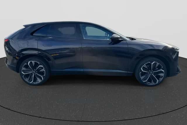 Mazda CX-6e (2026) thumbnail 6