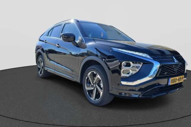 Mitsubishi Eclipse Cross (2022) thumbnail 3