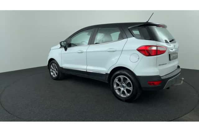 Ford EcoSport (2018) thumbnail 3