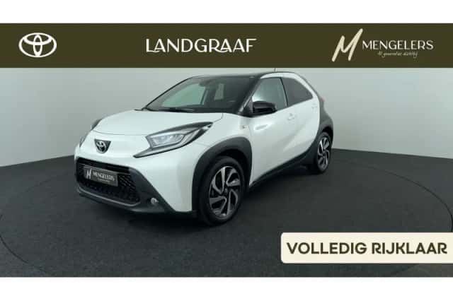 Toyota Aygo X (2023) thumbnail 1