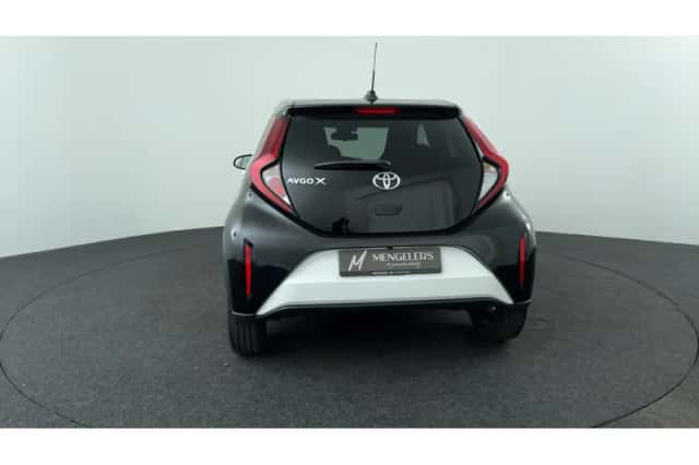Toyota Aygo X (2023) thumbnail 4
