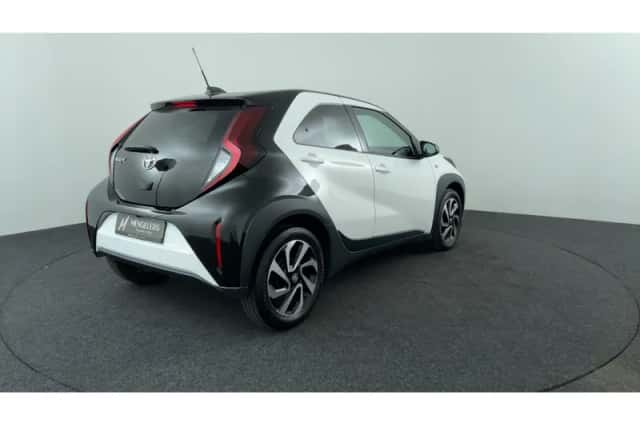 Toyota Aygo X (2023) thumbnail 5