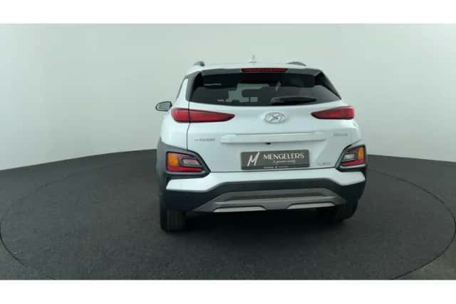 Hyundai Kona (2020) thumbnail 4