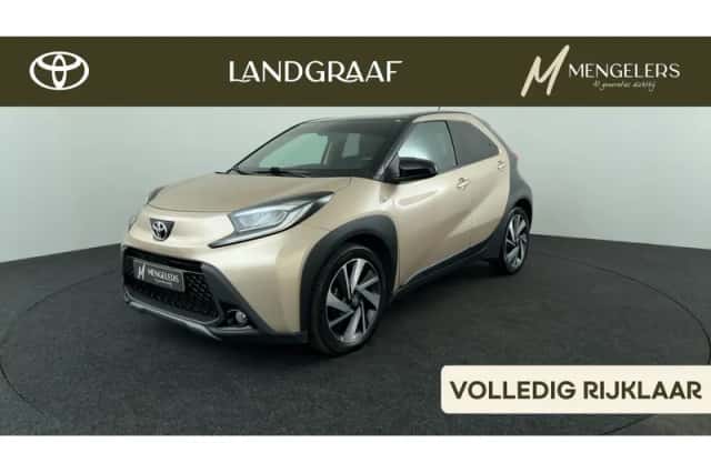 Toyota Aygo X (2022) thumbnail 1