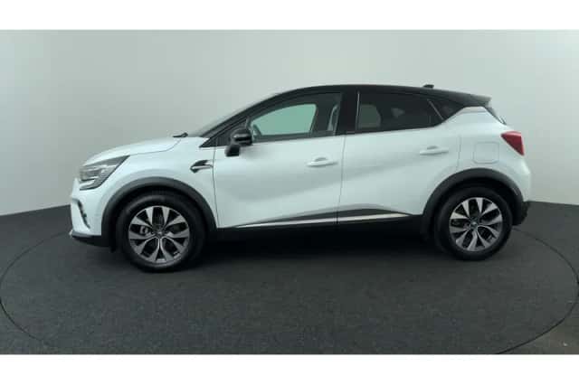 Renault Captur (2021) thumbnail 2