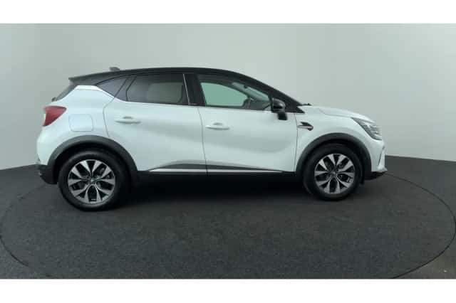 Renault Captur (2021) thumbnail 6
