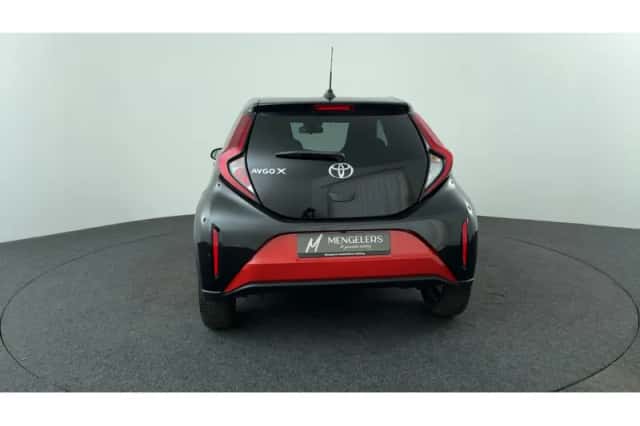Toyota Aygo X (2024) thumbnail 4