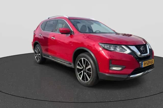 Nissan X-Trail (2020) thumbnail 3