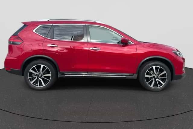 Nissan X-Trail (2020) thumbnail 4