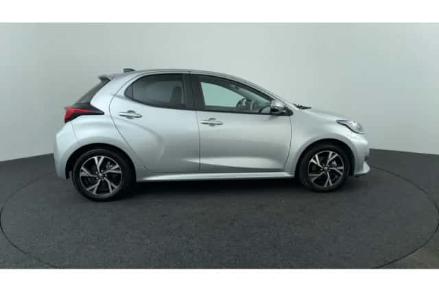 Toyota Yaris (2025) thumbnail 6