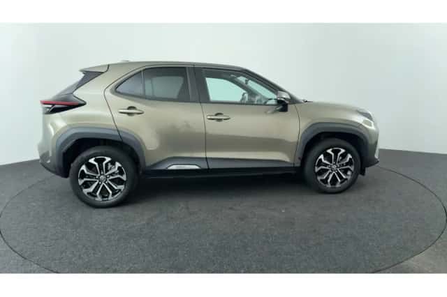 Toyota Yaris Cross (2022) thumbnail 6