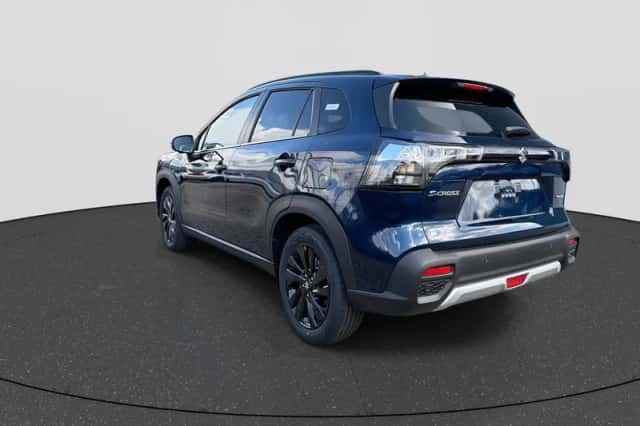 Suzuki S-Cross (2026) thumbnail 5