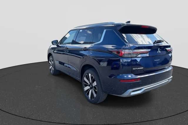 Mitsubishi Outlander (2026) thumbnail 5