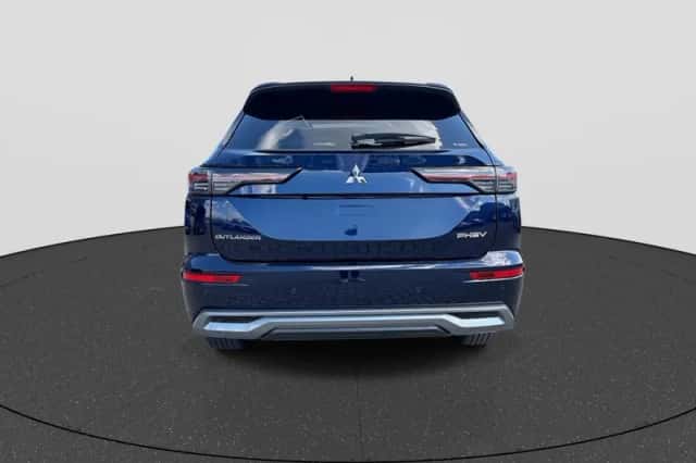 Mitsubishi Outlander (2026) thumbnail 6