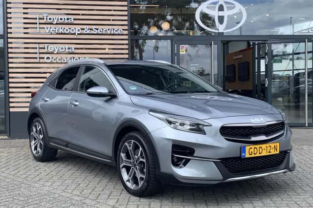 Kia XCeed (2022) thumbnail 3