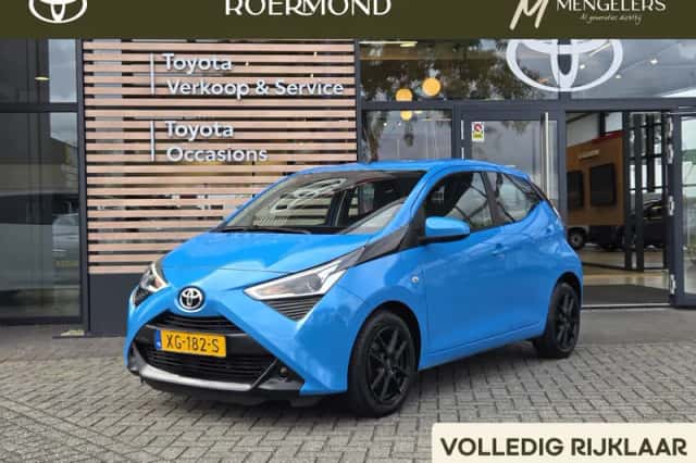 Toyota Aygo (2018) thumbnail 1