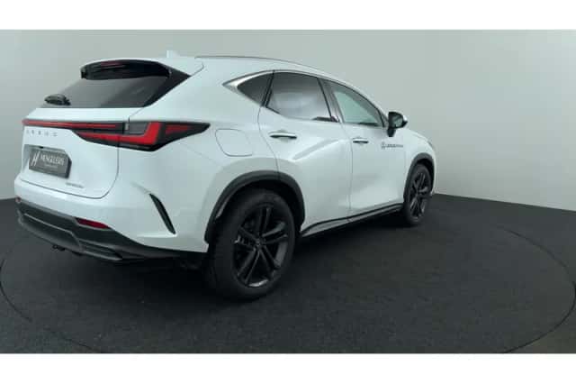 Lexus NX (2026) thumbnail 5