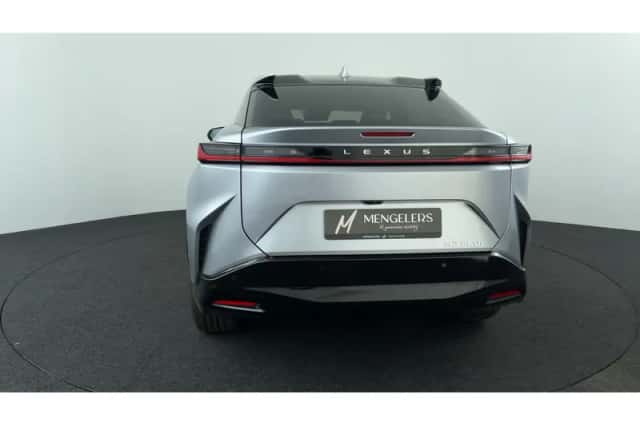 Lexus RZ (2026) thumbnail 4