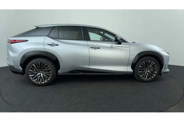 Lexus RZ (2026) thumbnail 6