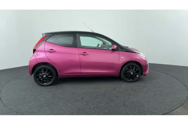 Toyota Aygo (2018) thumbnail 6