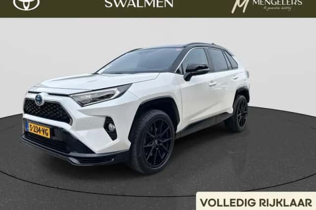 Toyota RAV4 (2022) thumbnail 1