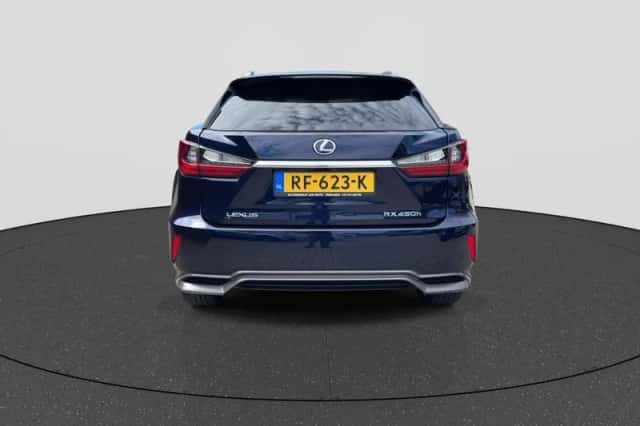 Lexus RX (2017) thumbnail 6