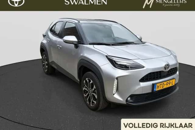 Toyota Yaris Cross (2025) thumbnail 1