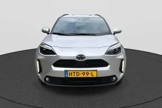 Toyota Yaris Cross (2025) thumbnail 2