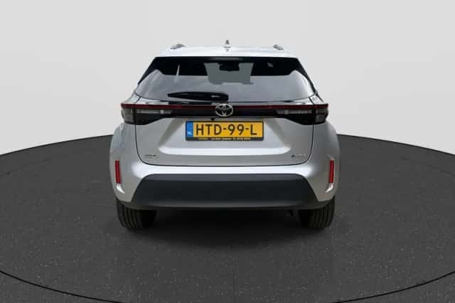 Toyota Yaris Cross (2025) thumbnail 6