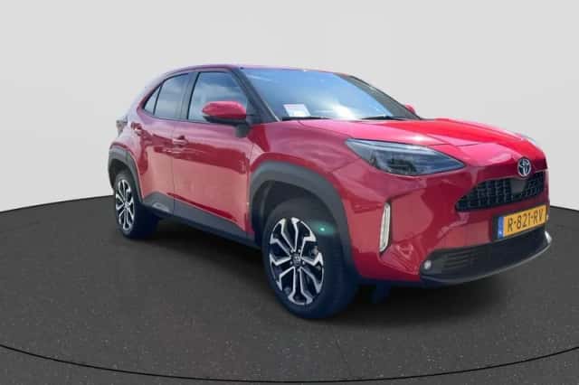Toyota Yaris Cross (2022) thumbnail 3