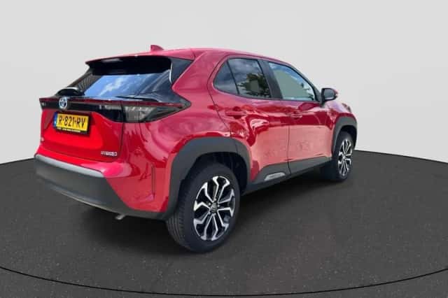 Toyota Yaris Cross (2022) thumbnail 5