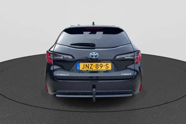 Toyota Corolla (2021) thumbnail 6