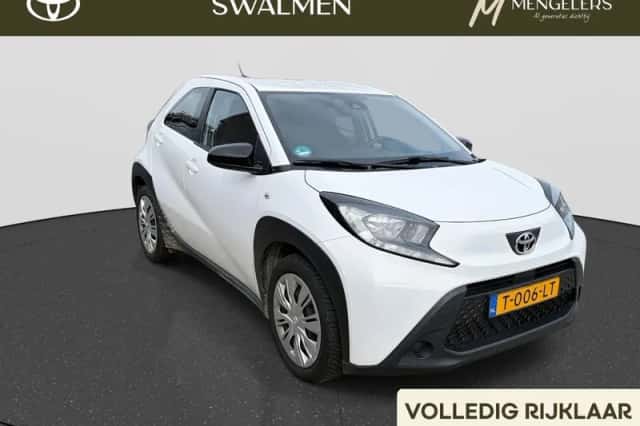 Toyota Aygo X (2023) thumbnail 1