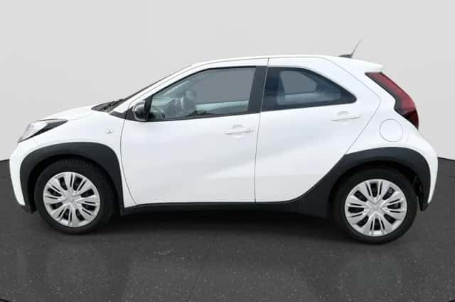 Toyota Aygo X (2023) thumbnail 4