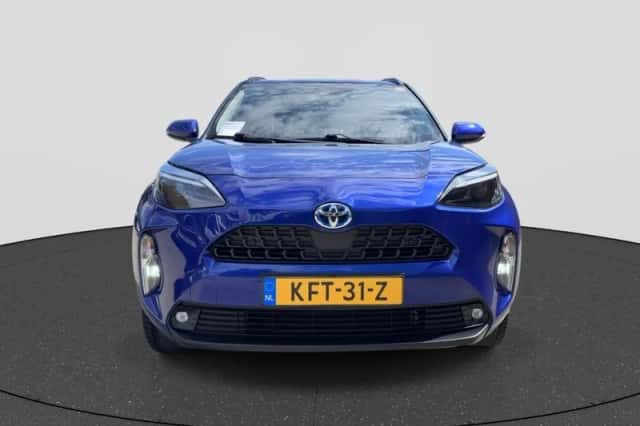 Toyota Yaris Cross (2024) thumbnail 2