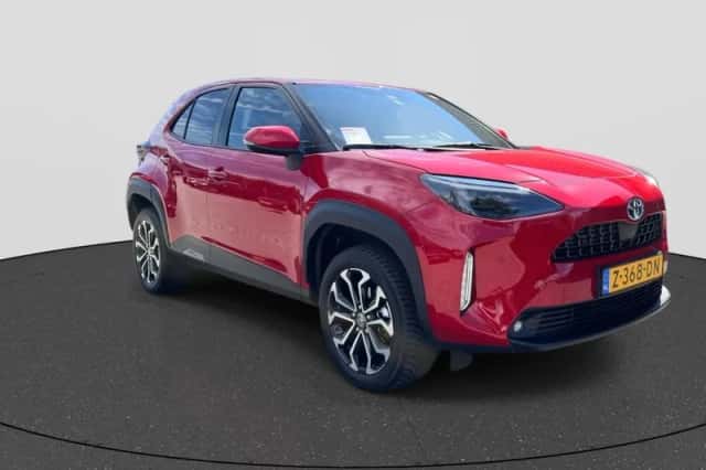 Toyota Yaris Cross (2023) thumbnail 3