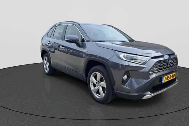 Toyota RAV4 (2020) thumbnail 3