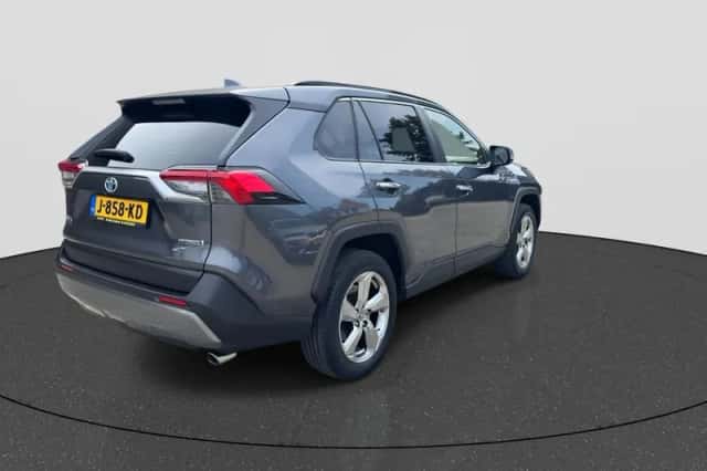 Toyota RAV4 (2020) thumbnail 5