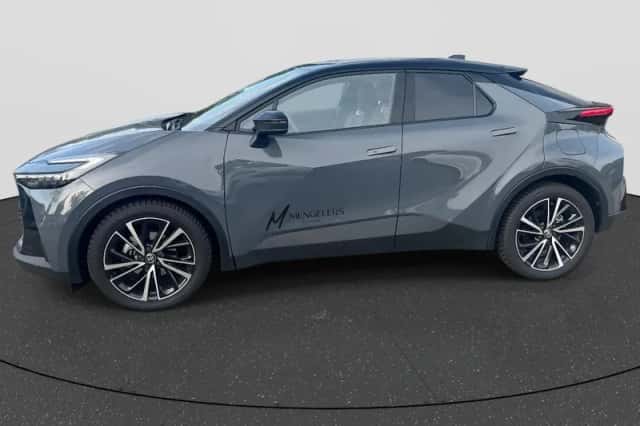 Toyota C-HR (2026) thumbnail 4