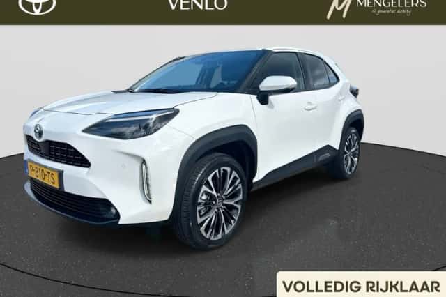 Toyota Yaris Cross (2022) thumbnail 1